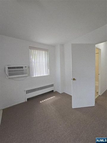 2345 Linwood Avenue 1A, Fort Lee, NJ 07024