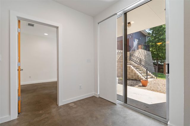 5334 Sendero Hills PKWY, Austin, TX 78724