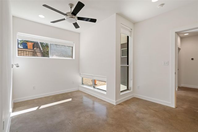 5334 Sendero Hills PKWY, Austin, TX 78724