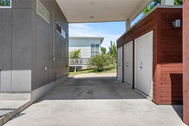 5334 Sendero Hills PKWY, Austin, TX 78724