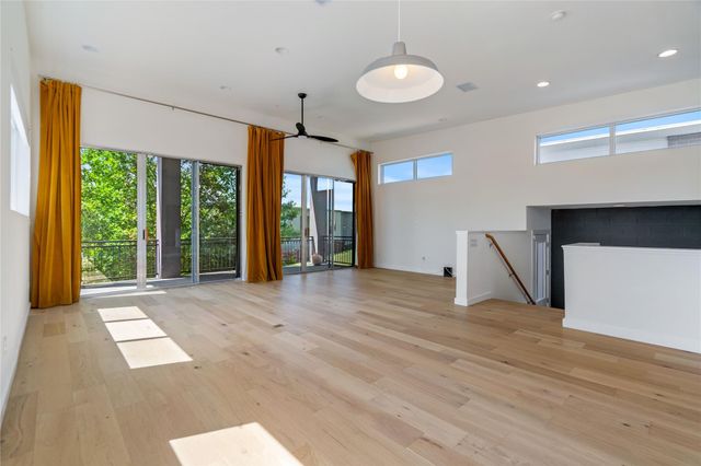 5334 Sendero Hills PKWY, Austin, TX 78724