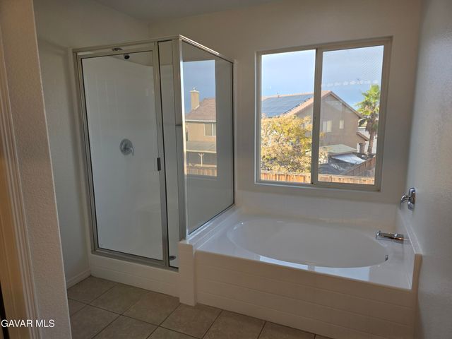 12378 Blazing Star Lane, Victorville, CA 92392