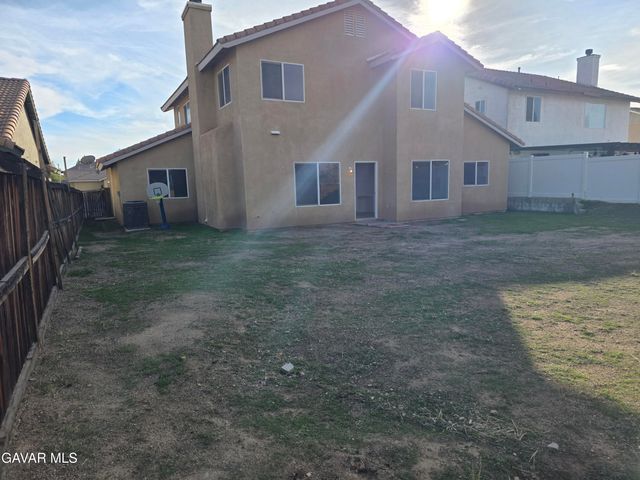 12378 Blazing Star Lane, Victorville, CA 92392