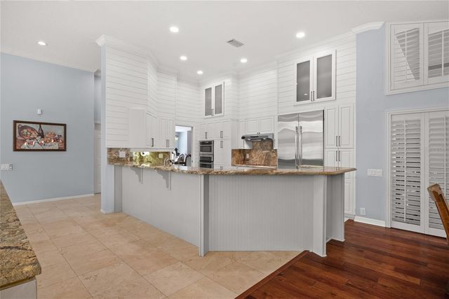 6329 W MACLAURIN DRIVE, Tampa, FL 33647