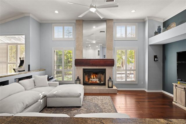 6329 W MACLAURIN DRIVE, Tampa, FL 33647