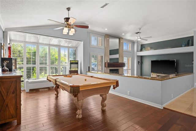 6329 W MACLAURIN DRIVE, Tampa, FL 33647