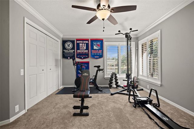 6329 W MACLAURIN DRIVE, Tampa, FL 33647