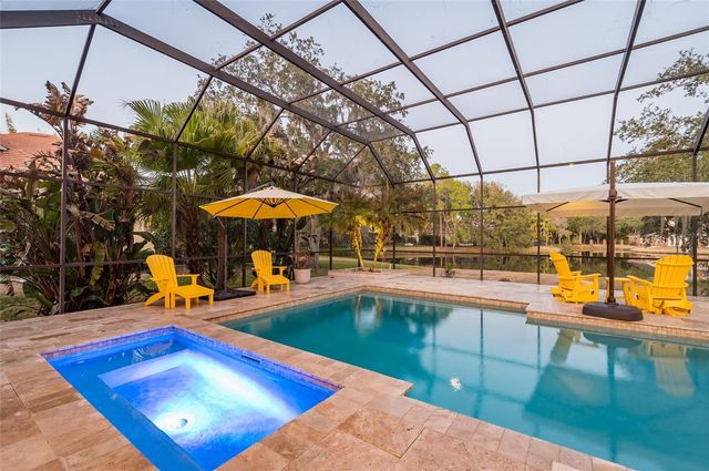 6329 W MACLAURIN DRIVE, Tampa, FL 33647