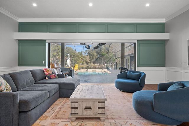 6329 W MACLAURIN DRIVE, Tampa, FL 33647