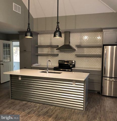 723 MCCORMICK ROAD, Mechanicsburg, PA 17055