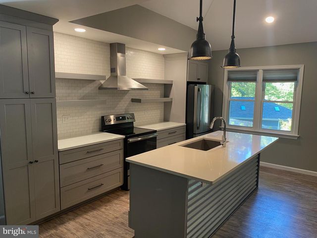 723 MCCORMICK ROAD, Mechanicsburg, PA 17055