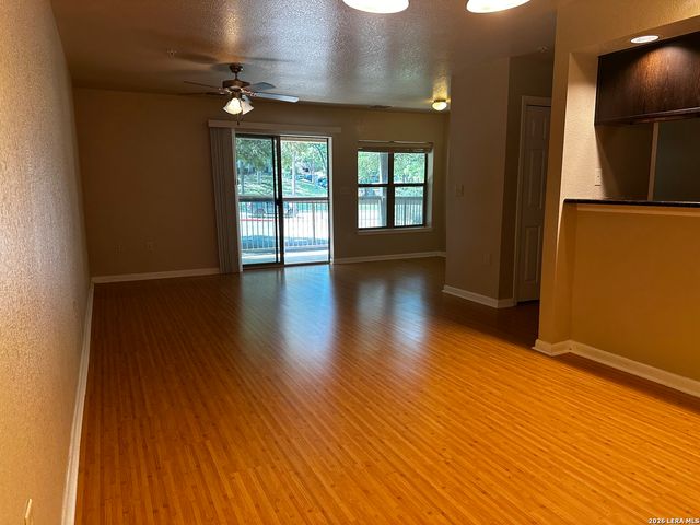 4111 Medical Dr Apt A203, San Antonio, TX 78229