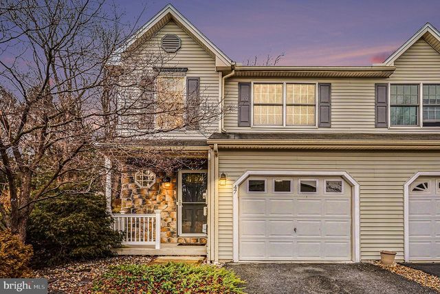47 KEEFER WAY, Mechanicsburg, PA 17055