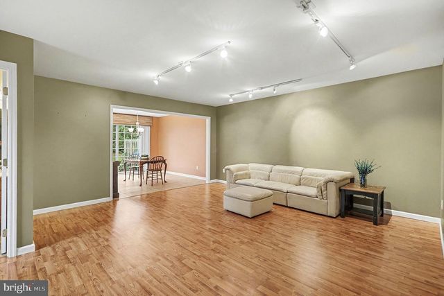 47 KEEFER WAY, Mechanicsburg, PA 17055