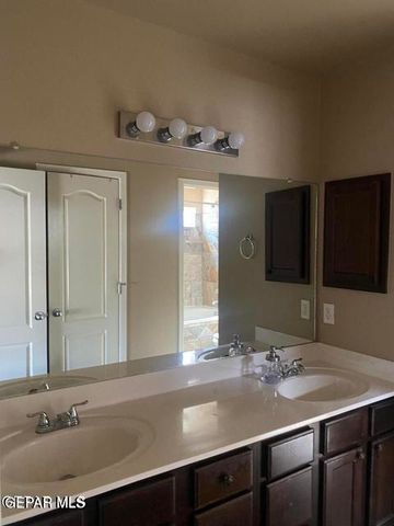 7732 Maple Landing Court, El Paso, TX 79912