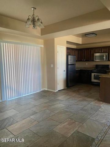 7732 Maple Landing Court, El Paso, TX 79912
