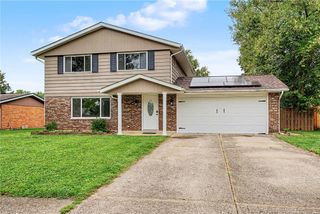 8132 Philadelphia Drive, Fairborn, OH 45324