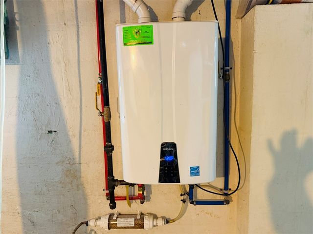 1246 E 28TH Street, Erie, PA 16504