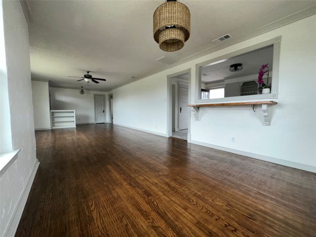 102 S Clark Street, Rockwall, TX 75087