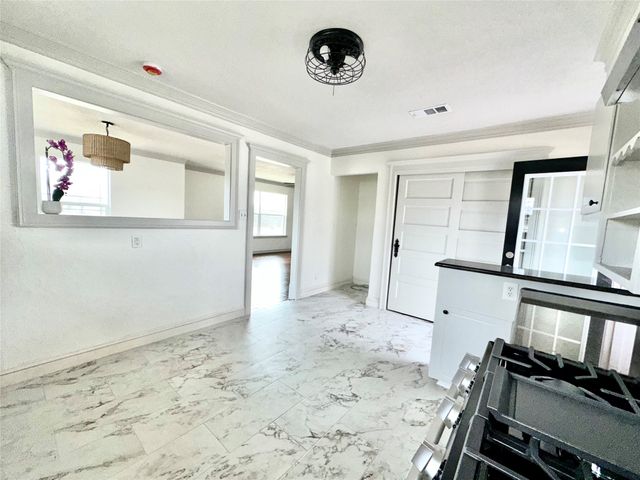 102 S Clark Street, Rockwall, TX 75087