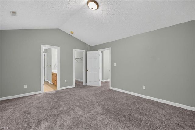 301 Forest View LN, Smithfield, VA 23430