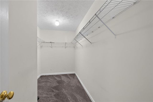 301 Forest View LN, Smithfield, VA 23430