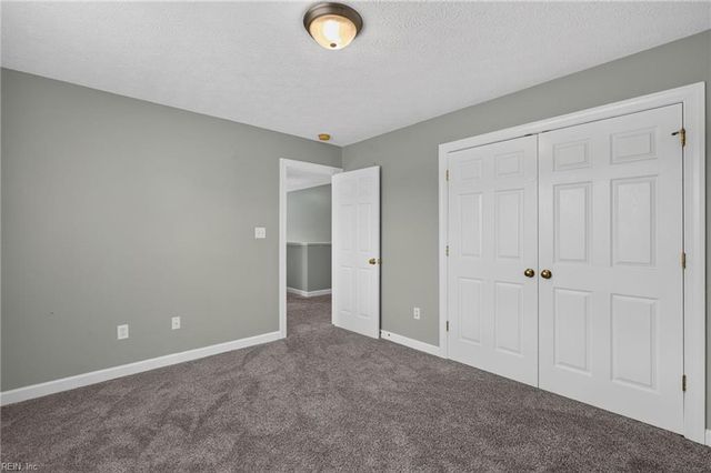 301 Forest View LN, Smithfield, VA 23430
