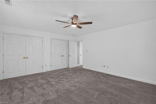 301 Forest View LN, Smithfield, VA 23430