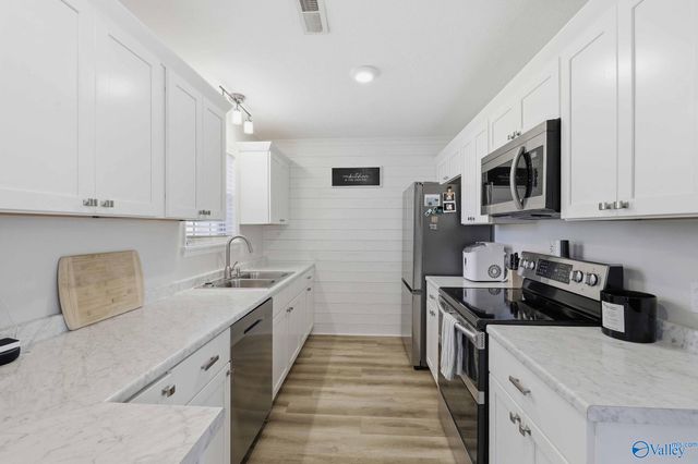 1002 Rose Road, Albertville, AL 35951