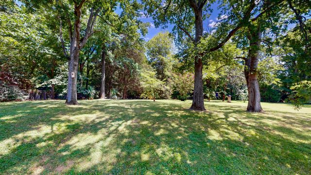 604 McDonald Ct, Nashville, TN 37217