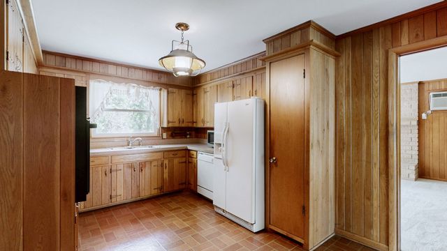 604 McDonald Ct, Nashville, TN 37217