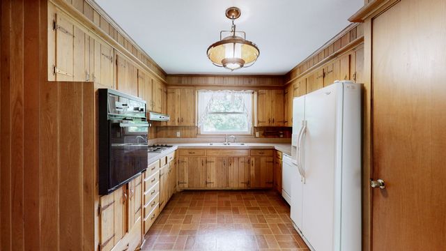 604 McDonald Ct, Nashville, TN 37217