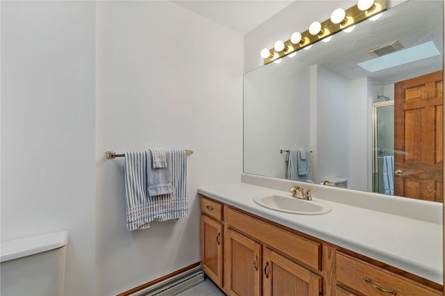 102 Brandywine Dr, Peters Twp, PA 15317