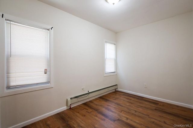 10334 108th Street, Richmond Hill, NY 11419