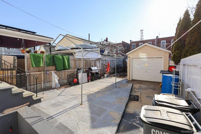 10334 108th Street, Richmond Hill, NY 11419