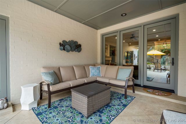 2541 S Delaware Avenue, Tulsa, OK 74114