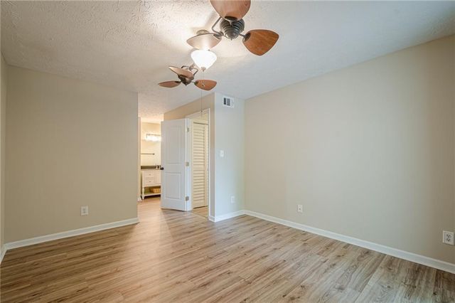 3205 Canyon Point Circle, Roswell, GA 30076