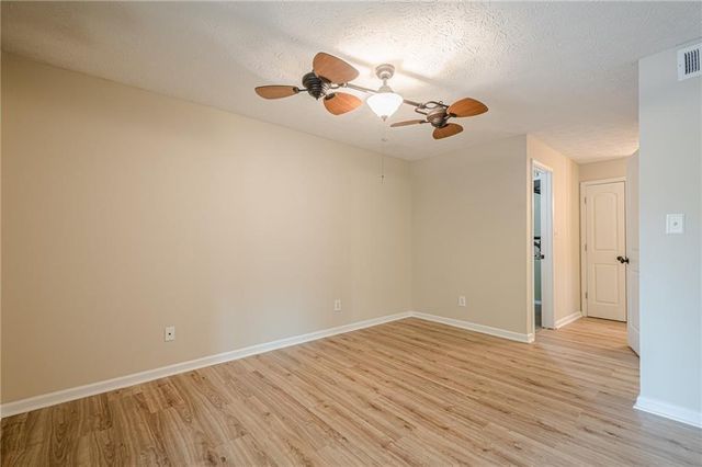 3205 Canyon Point Circle, Roswell, GA 30076