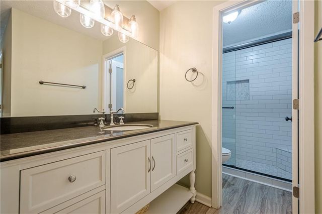 3205 Canyon Point Circle, Roswell, GA 30076