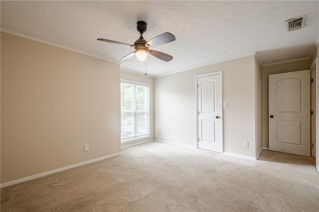 3205 Canyon Point Circle, Roswell, GA 30076