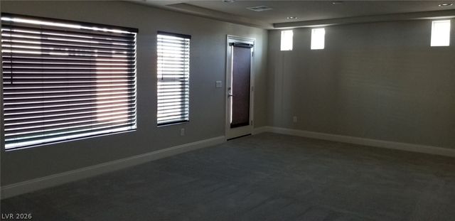 7068 Parrot Bay Way, Las Vegas, NV 89118