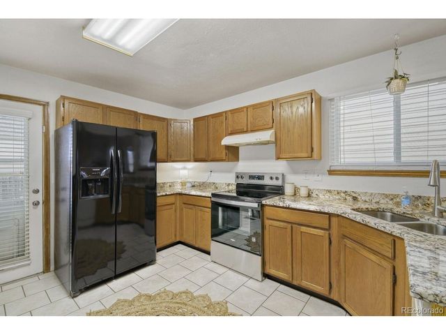 12034 Monaco Dr, Thornton, CO 80602