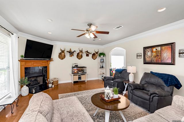 8053 St Claude Dr, Ventress, LA 70783