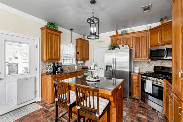 8053 St Claude Dr, Ventress, LA 70783