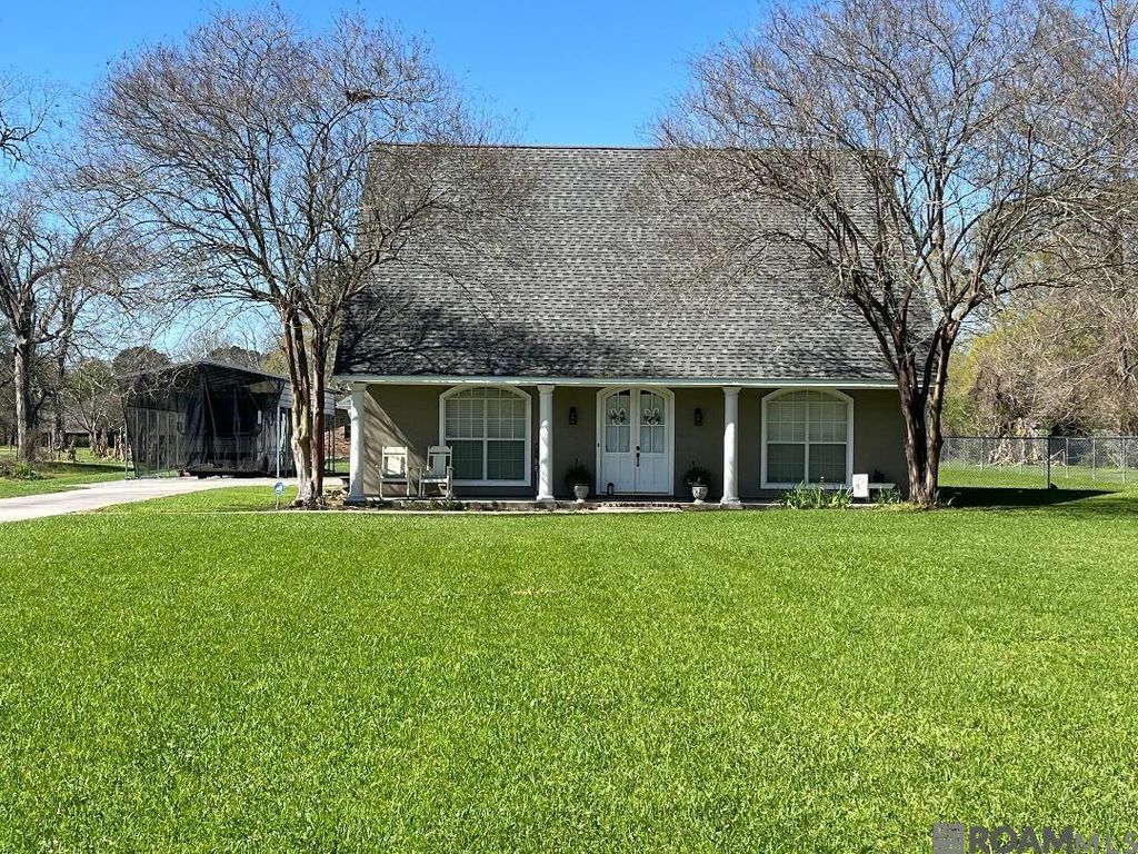 8053 St Claude Dr, Ventress, LA 70783