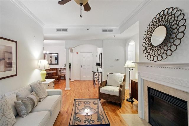 1735 Peachtree NE Street 121, Atlanta, GA 30309