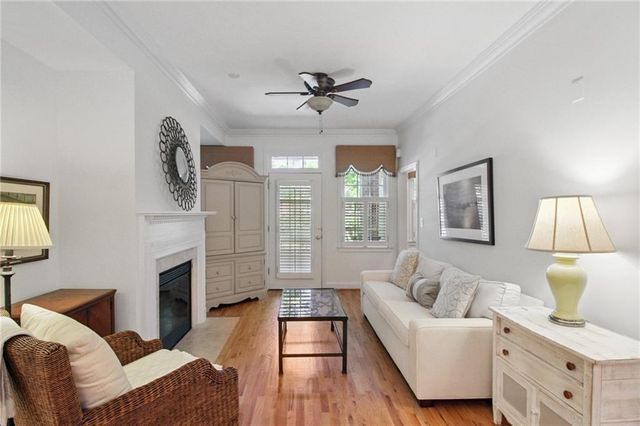 1735 Peachtree NE Street 121, Atlanta, GA 30309