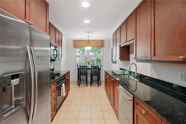 1735 Peachtree NE Street 121, Atlanta, GA 30309