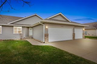 2346 49th Street Court, Marion, IA 52302