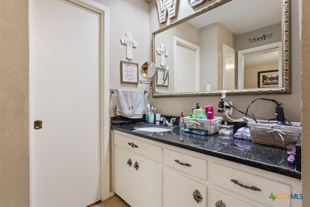 210 E Leon Street, Gatesville, TX 76528